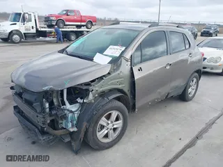 2021 Chevrolet Trax LT with VIN KL7CJLSB4MB355898, listed as a IAAI auction lot 41515176 with 72,227 mi miles. Bid and sale history available at carsss.com. Image 20.