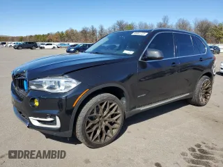 2016 BMW X5 xDrive35i with VIN 5UXKR0C5XG0P27449, listed as a Copart auction lot 50991725 with 141,649 mi miles and Salvage Title. Bid and sale history available at carsss.com. Image 1.