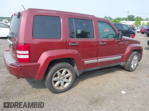2008 Jeep Liberty Limited z VIN 1J8GN58KX8W270437, wystawiony jako IAAI lot #42473596 z przebiegiem 194 936 mil mil oraz . Historia ofert i sprzedaży dostępna na DreamBid. Obrazek 4.