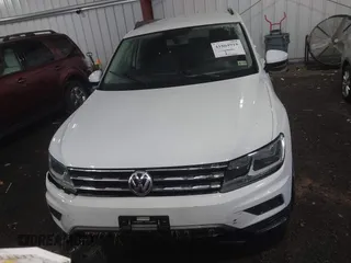2021 Volkswagen Tiguan S z VIN 3VV1B7AX6MM081755, wystawiony jako IAAI lot #41864918 z przebiegiem 40 406 mil mil oraz . Historia ofert i sprzedaży dostępna na DreamBid. Obrazek 12.