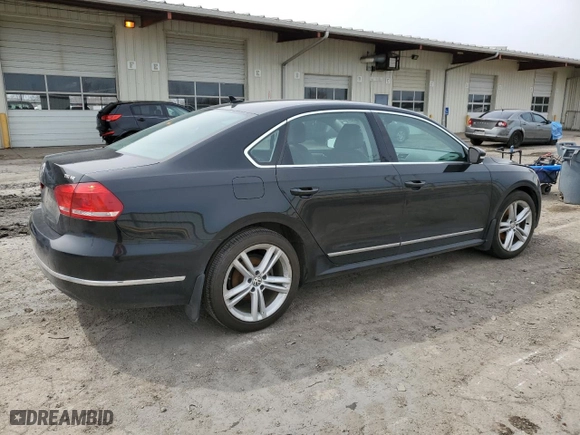 2015 Volkswagen Passat 1.8T Sport with VIN 1VWBT7A36FC081110, listed as a Copart auction lot 51489835 with 211,476 mi miles and Clean Title. Bid and sale history available at carsss.com. Image 3.