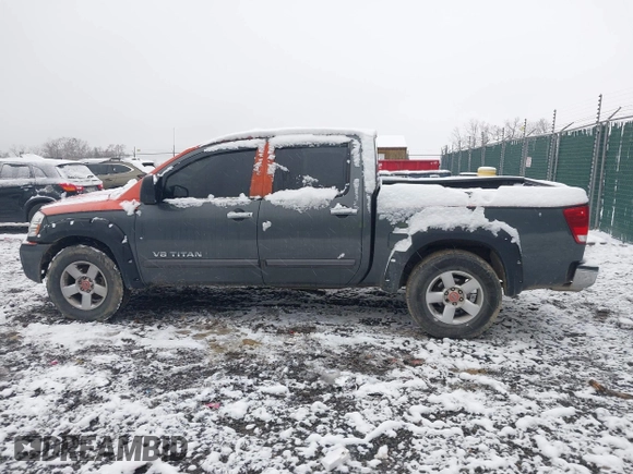 2007 Nissan Titan LE with VIN 1N6BA07B47N226260, listed as a IAAI auction lot 40917076 with 265,363 mi miles. Bid and sale history available at carsss.com. Image 14.