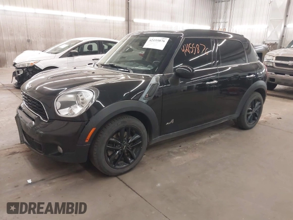 2012 MINI Countryman S z VIN WMWZC5C57CWL55975, wystawiony jako IAAI lot #42155876 z przebiegiem 126 637 mil mil oraz . Historia ofert i sprzedaży dostępna na DreamBid. Obrazek 2.