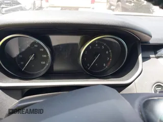 2017 Land Rover Discovery HSE z VIN SALRRBBV1HA021519, wystawiony jako IAAI lot #42234700 z przebiegiem Nie podano mil oraz . Historia ofert i sprzedaży dostępna na DreamBid. Obrazek 7.
