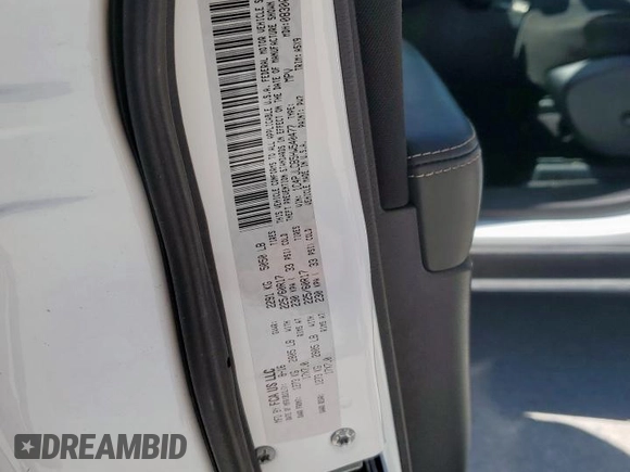 2017 Jeep Cherokee Latitude with VIN 1C4PJLCB5HW540477, listed as a Copart auction lot 51736995 with 124,387 mi miles and Salvage Title. Bid and sale history available at DreamBid. Image 13.