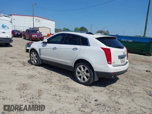 2013 Cadillac SRX Performance Collection with VIN 3GYFNDE34DS530275, listed as a IAAI auction lot 42148040 with 244,929 mi miles. Bid and sale history available at carsss.com. Image 3.