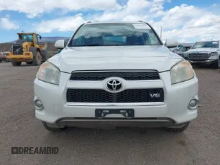 2009 Toyota RAV4 Ltd with VIN JTMBK31V295082912, listed as a IAAI auction lot 42084251 with 140,734 mi miles. Bid and sale history available at carsss.com. Image 12.