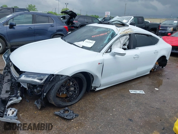 2014 Audi A7 Prestige z VIN WAU2GAFC7EN126780, wystawiony jako IAAI lot #42095865 z przebiegiem Nie podano mil oraz . Historia ofert i sprzedaży dostępna na DreamBid. Obrazek 17.