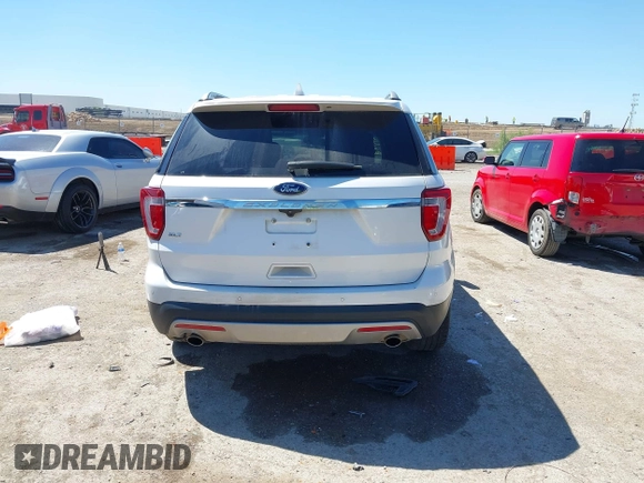 2017 Ford Explorer XLT z VIN 1FM5K7D83HGD11705, wystawiony jako IAAI lot #42064869 z przebiegiem 195 328 mil mil oraz . Historia ofert i sprzedaży dostępna na DreamBid. Obrazek 16.