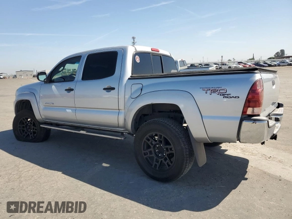 2007 Toyota Tacoma PreRunner z VIN 5TEJU62N37Z399808, wystawiony jako Copart lot #56256125 z przebiegiem 175 093 mil mil oraz Szkoda całkowita • Salvage title. Historia ofert i sprzedaży dostępna na DreamBid. Obrazek 2.