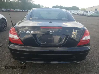 2007 Mercedes-Benz SLK 280 с VIN WDBWK54FX7F142331, выставлен на аукционе Copart как лот 62228125 с пробегом 84 643 миль миль и Списание • Salvage title. История ставок и продаж доступна на DreamBid. Изображение 6.
