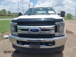 2019 Ford F-250 XL with VIN 1FT7W2BT7KEG38882, listed as a IAAI auction lot 42575702 with Not provided miles and . Bid and sale history available at DreamBid. Image 6.