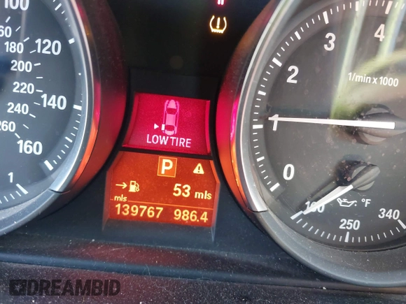 2015 BMW Z4 sDrive35i with VIN WBALM7C56FJ799025, listed as a IAAI auction lot 42707903 with 139,767 mi miles and . Bid and sale history available at DreamBid. Image 16.