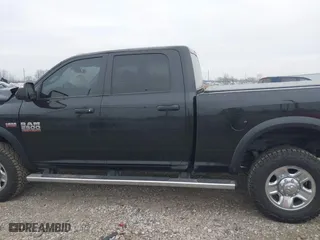 2018 Ram 2500 Tradesman with VIN 3C6UR5CJ3JG364782, listed as a IAAI auction lot 41280809 with 40,819 mi miles. Bid and sale history available at carsss.com. Image 14.