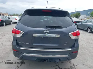 2014 Nissan Pathfinder SV with VIN 5N1AR2MM9EC625565, listed as a IAAI auction lot 42137658 with 163,357 mi miles. Bid and sale history available at carsss.com. Image 16.