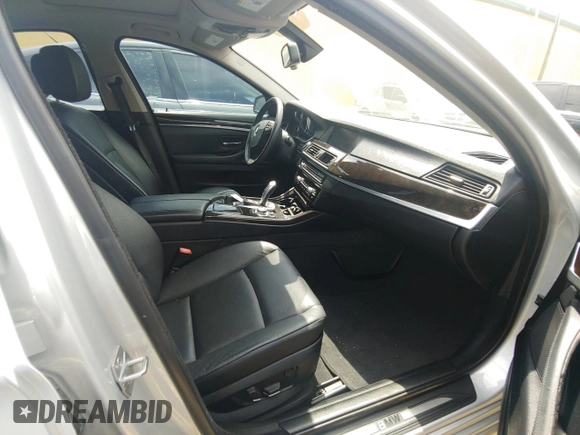 2013 BMW 5 Series 528i with VIN WBAXG5C5XDD233958, listed as a Copart auction lot 54002195 with 103,543 mi miles and Clean Title. Bid and sale history available at carsss.com. Image 5.