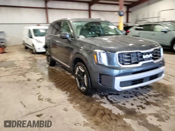 2024 Kia Telluride S с VIN 5XYP6DGC5RG533974, выставлен на аукционе Copart как лот 56231825 с пробегом 12 763 миль миль и Списание • Salvage title. История ставок и продаж доступна на DreamBid. Изображение 15.