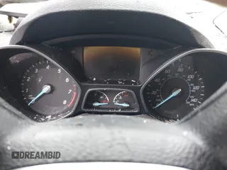 2016 Ford Escape SE with VIN 1FMCU9G95GUB74347, listed as a IAAI auction lot 41560409 with 123,464 mi miles. Bid and sale history available at carsss.com. Image 15.