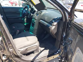 2016 Ford Police Interceptor Utility z VIN 1FM5K8AR7GGA78025, wystawiony jako IAAI lot #42454643 z przebiegiem 118 536 mil mil oraz . Historia ofert i sprzedaży dostępna na DreamBid. Obrazek 5.