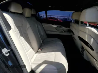 2021 BMW 7 Series 740i with VIN WBA7T2C01MCF79954, listed as a Copart auction lot 48502383 with 50,119 mi miles. Bid and sale history available at carsss.com. Image 10.