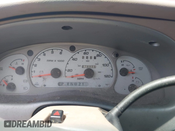 2001 Ford Explorer Sport z VIN 1FMYU60E01UC40242, wystawiony jako IAAI lot #42727329 z przebiegiem 278 655 mil mil oraz . Historia ofert i sprzedaży dostępna na DreamBid. Obrazek 7.