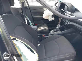 2021 Kia Forte LXS z VIN 3KPF24AD7ME266867, wystawiony jako IAAI lot #41986349 z przebiegiem 93 358 mil mil oraz . Historia ofert i sprzedaży dostępna na DreamBid. Obrazek 5.