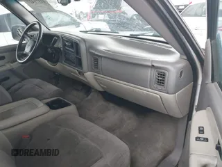 2002 Chevrolet Suburban LT with VIN 3GNEC16T02G312958, listed as a IAAI auction lot 41571427 with 154,191 mi miles. Bid and sale history available at carsss.com. Image 5.