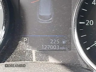 2020 Nissan Rogue S z VIN JN1BJ1CW3LW640591, wystawiony jako IAAI lot #42278280 z przebiegiem 127 003 mil mil oraz . Historia ofert i sprzedaży dostępna na DreamBid. Obrazek 15.