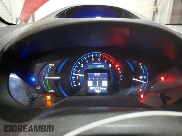 2014 Honda Insight with VIN JHMZE2H32ES002748, listed as a Copart auction lot 62126845 with 95,071 mi miles and Salvage title. Bid and sale history available at DreamBid. Image 9.