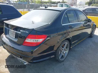 2010 Mercedes-Benz C 63 AMG with VIN WDDGF7HB9AF438001, listed as a IAAI auction lot 42163284 with 105,544 mi miles and . Bid and sale history available at carsss.com. Image 4.