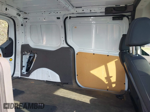 2020 Ford Transit Connect XLT with VIN NM0LS7F29L1472007, listed as a IAAI auction lot 41109647 with 68,988 mi miles and . Bid and sale history available at DreamBid. Image 8.