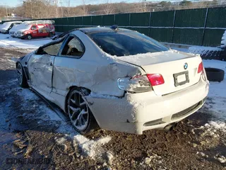 2009 BMW M3 with VIN WBSWD93519PY43499, listed as a IAAI auction lot 41373944 with 86,466 mi miles. Bid and sale history available at carsss.com. Image 3.