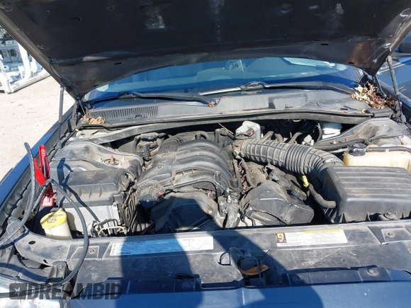 2007 Chrysler 300 with VIN 2C3KA43R57H884972, listed as a IAAI auction lot 41245223 with 67,386 mi miles. Bid and sale history available at carsss.com. Image 10.