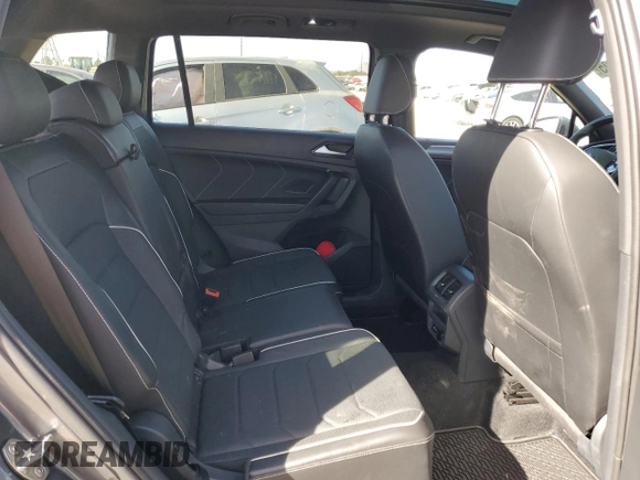 2024 Volkswagen Tiguan SEL R-Line с VIN 3VV4B7AX0RM116455, выставлен на аукционе Copart как лот 44221505 с пробегом 15 977 миль миль и Списание • Salvage title. История ставок и продаж доступна на DreamBid. Изображение 12.