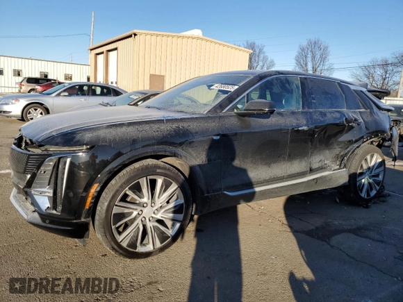 2024 Cadillac LYRIQ Luxury z VIN 1GYKPSRL0RZ110420, wystawiony jako Copart lot #42680525 z przebiegiem 13 999 mil mil oraz Szkoda całkowita • Salvage title. Historia ofert i sprzedaży dostępna na DreamBid. Obrazek 1.