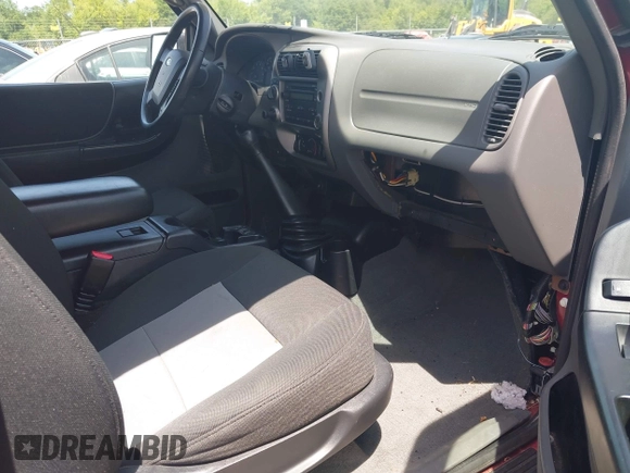 2008 Ford Ranger XLT z VIN 1FTZR45E28PA39670, wystawiony jako IAAI lot #42335932 z przebiegiem Nie podano mil oraz . Historia ofert i sprzedaży dostępna na DreamBid. Obrazek 5.