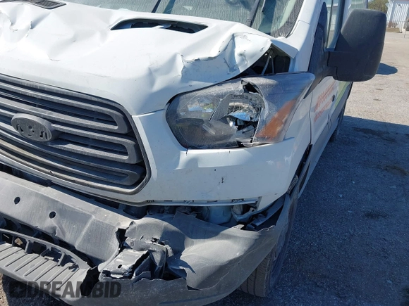 2016 Ford Transit Cargo с VIN 1FTYE1YM5GKB08596, выставлен на аукционе IAAI как лот 41459496 с пробегом 162 128 миль миль и . История ставок и продаж доступна на DreamBid. Изображение 19.