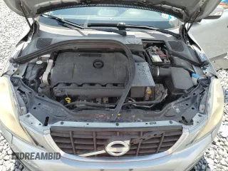 2010 Volvo XC60 3.0T with VIN YV4992DZ6A2021746, listed as a Copart auction lot 63934795 with 112,698 mi miles and Clean title. Bid and sale history available at DreamBid. Image 12.