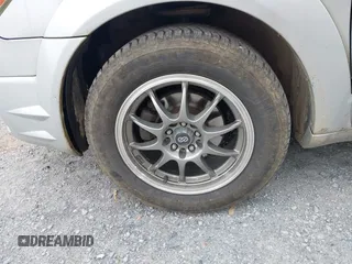 2004 Pontiac Vibe GT z VIN 5Y2SN62L74Z447723, wystawiony jako IAAI lot #42093280 z przebiegiem 83 266 mil mil oraz . Historia ofert i sprzedaży dostępna na DreamBid. Obrazek 12.