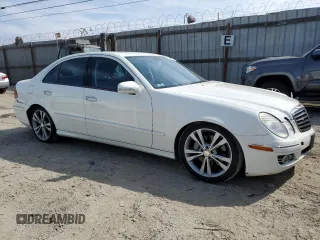2007 Mercedes-Benz E 350 z VIN WDBUF56X37A993305, wystawiony jako Copart lot #53154775 z przebiegiem 200 255 mil mil oraz Szkoda całkowita • Salvage title. Historia ofert i sprzedaży dostępna na DreamBid. Obrazek 4.