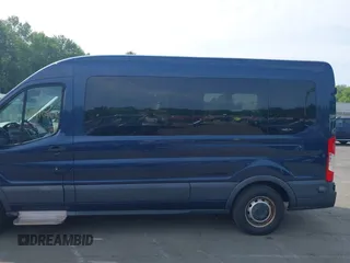 2016 Ford Transit XL z VIN 1FBAX2CM6GKA55226, wystawiony jako IAAI lot #42496468 z przebiegiem 155 375 mil mil oraz . Historia ofert i sprzedaży dostępna na DreamBid. Obrazek 14.
