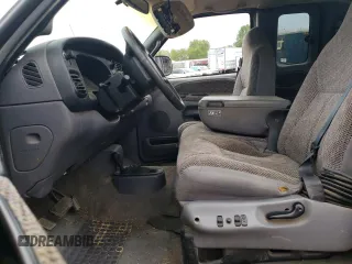 1998 Dodge 3500 with VIN 1B7MF336XWJ189034, listed as a Copart auction lot 68670344 with 117,731 mi miles and Salvage Title. Bid and sale history available at carsss.com. Image 7.