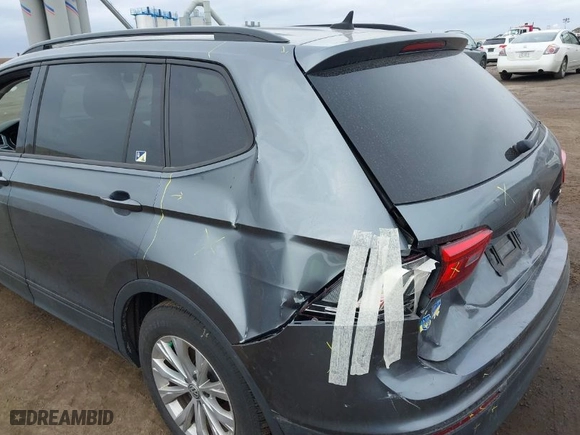 2020 Volkswagen Tiguan S with VIN 3VV0B7AX8LM146955, listed as a IAAI auction lot 41723537 with 55,816 mi miles. Bid and sale history available at carsss.com. Image 17.