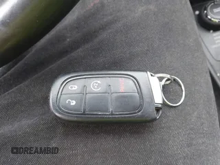 2017 Jeep Cherokee High Altitude с VIN 1C4PJMDS3HW593716, выставлен на аукционе IAAI как лот 42391528 с пробегом 66 666 миль миль и . История ставок и продаж доступна на DreamBid. Изображение 11.