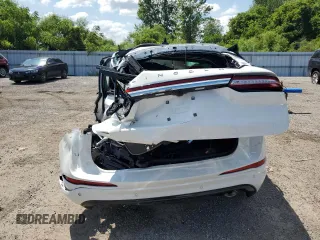 2024 Lincoln Corsair Grand Touring z VIN 5LMTJ5DZ8RUL01369, wystawiony jako Copart lot #66611794 z przebiegiem Nie podano mil oraz Nie do naprawy • Non repairable. Historia ofert i sprzedaży dostępna na DreamBid. Obrazek 6.