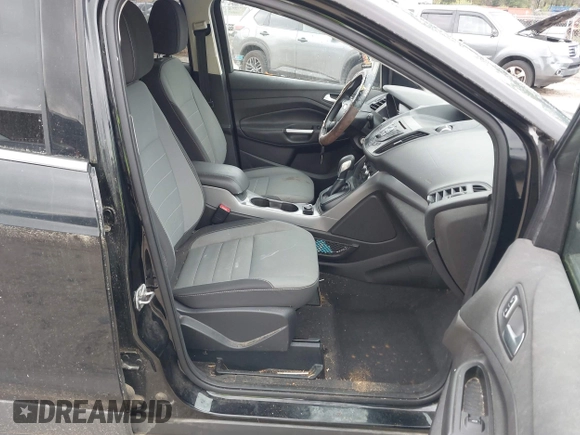 2016 Ford Escape SE with VIN 1FMCU9G99GUC13053, listed as a IAAI auction lot 41888535 with 84,019 mi miles. Bid and sale history available at carsss.com. Image 5.