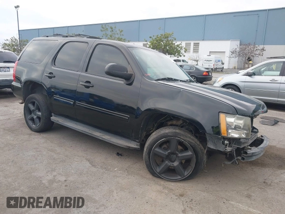 2013 Chevrolet Tahoe LT with VIN 1GNSKBE05DR152825, listed as a IAAI auction lot 41450863 with 157,305 mi miles and . Bid and sale history available at DreamBid. Image 1.