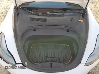 2021 Tesla Model 3 Long Range z VIN 5YJ3E1EB7MF044096, wystawiony jako Copart lot #56300355 z przebiegiem 87 677 mil mil oraz Szkoda całkowita • Salvage title. Historia ofert i sprzedaży dostępna na DreamBid. Obrazek 12.