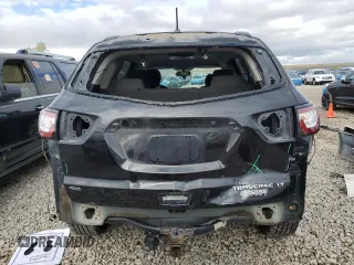 2015 Chevrolet Traverse LT with VIN 1GNKVGKD3FJ198117, listed as a Copart auction lot 52818835 with 126,604 mi miles and Salvage Title. Bid and sale history available at DreamBid. Image 6.