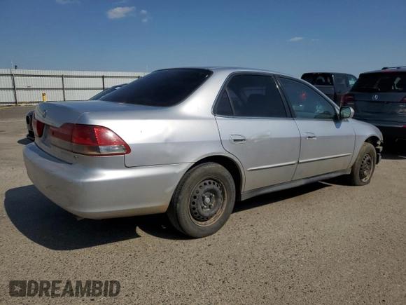 2001 Honda Accord LX z VIN 3HGCG66571G711496, wystawiony jako Copart lot #55837635 z przebiegiem 241 017 mil mil oraz Szkoda całkowita • Salvage title. Historia ofert i sprzedaży dostępna na DreamBid. Obrazek 3.